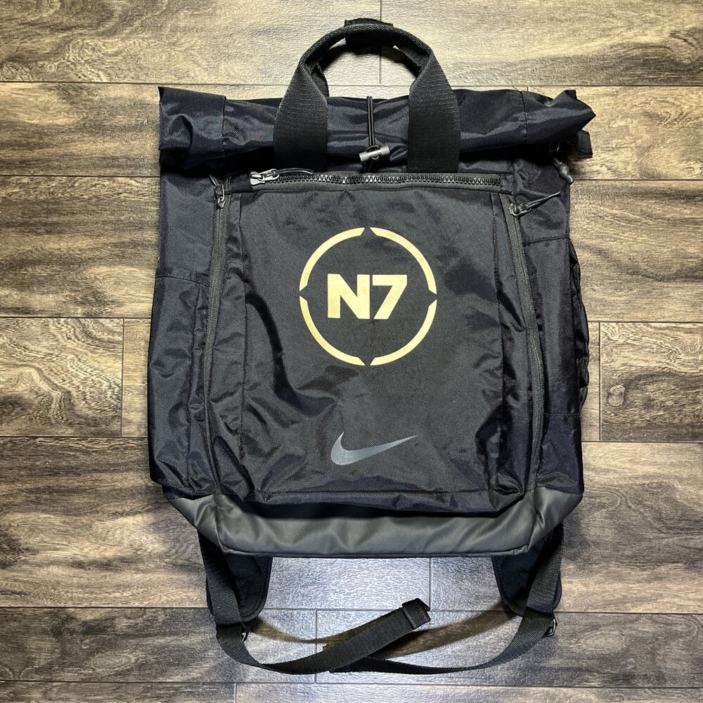 Nike Vapor Energy 2.0 Training Backpack N7 Black Roll Top Side Handle Vented EUC